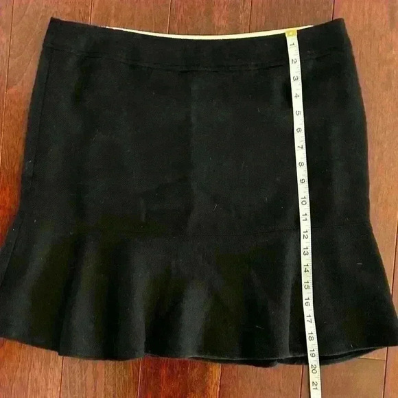 Gap Women’s Ruffle Wool Lined Mini Skirt Black Side Zip Size 12 - Picture 7 of 7